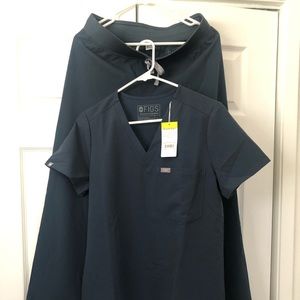 💕Figs scrub set Catarina & Livingston💕